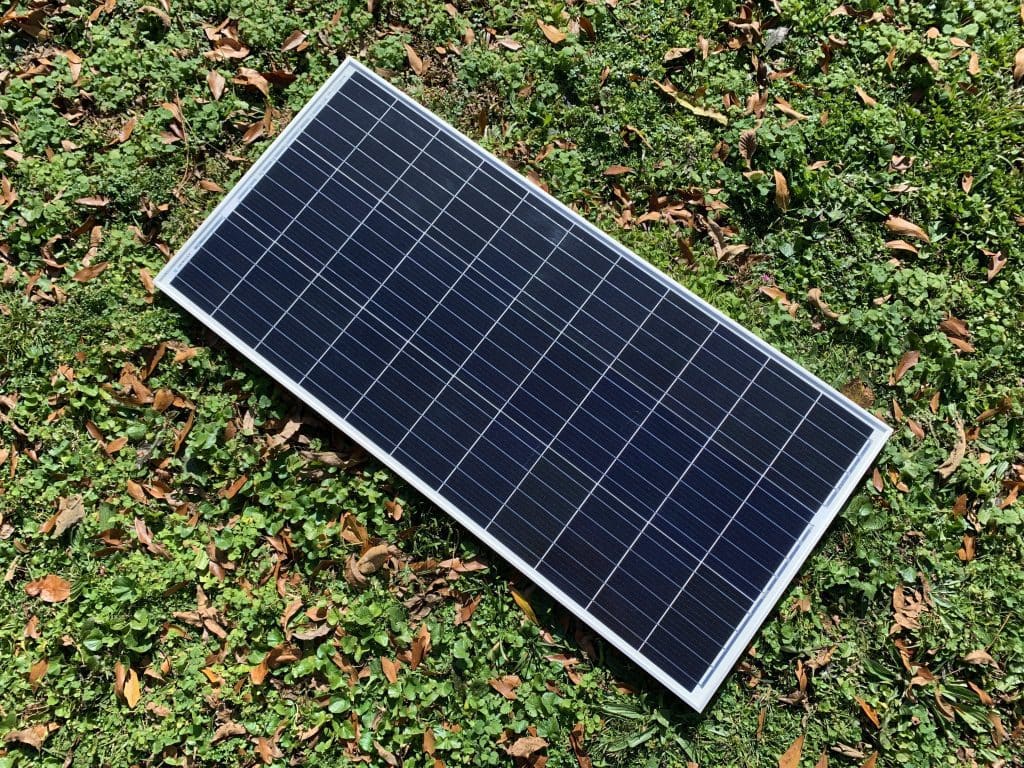 Wie man mithilfe von Solarmodulen Geld spart